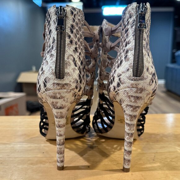 Steve Madden Tan & Snakeskin Strappy Sandals – Size 6-1/2 - Picture 4 of 6